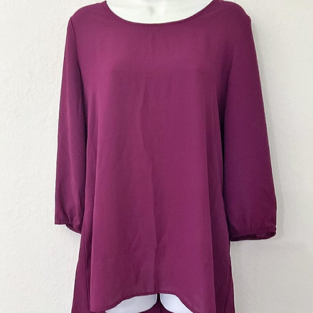 MAURICES  BURGUNDY TOP NEW
